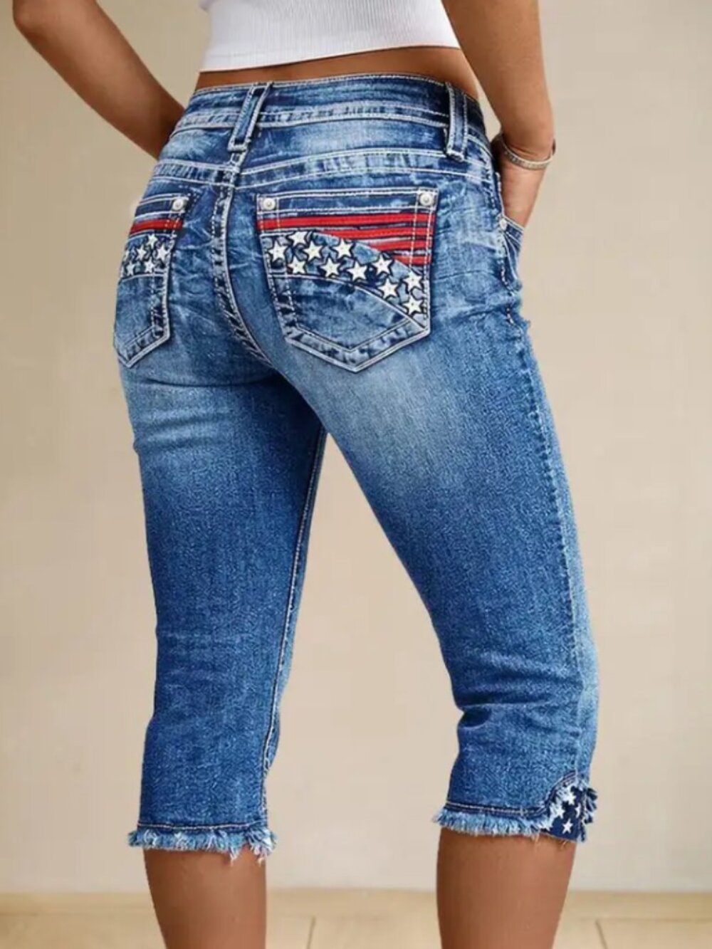 Flamingals Stripe & Star Embroidery Raw Hem Mid Waist Skinny Capri Jeans